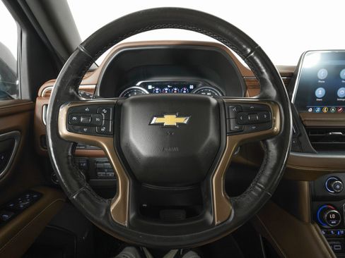 Used 2021 Chevrolet Suburban High Country image 19