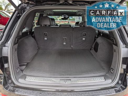 Used 2022 Jeep Grand Cherokee Summit AWD/4WD image 24