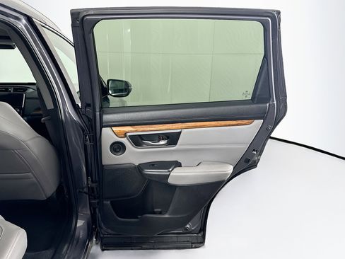 Used 2017 Honda CR-V Touring image 32