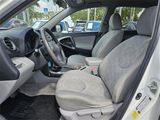 Used 2012 Toyota RAV4 FWD image 3