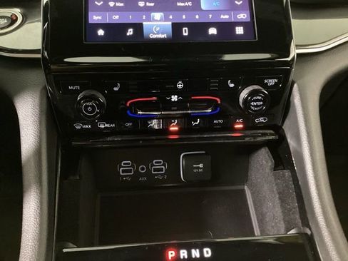 Used 2021 Jeep Grand Cherokee L Altitude image 27