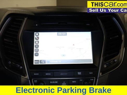 Used 2018 Hyundai Santa Fe Sport w/ 2.0T Ultimate Tech Package 05 FWD image 21