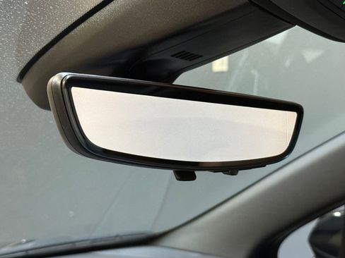 Certified 2022 Cadillac XT5 Premium Luxury w/ Technology Package image 38