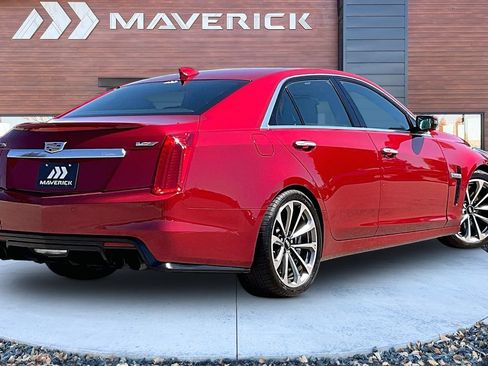 Used 2016 Cadillac CTS V w/ Luxury Package RWD image 5
