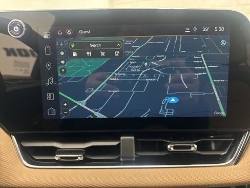 New 2025 Chevrolet Equinox ACTIV w/ Convenience Package III image 18