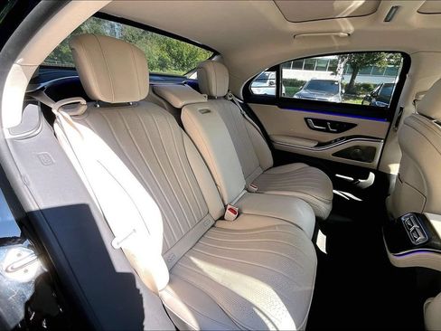 Certified 2023 Mercedes-Benz S 500 4MATIC image 29