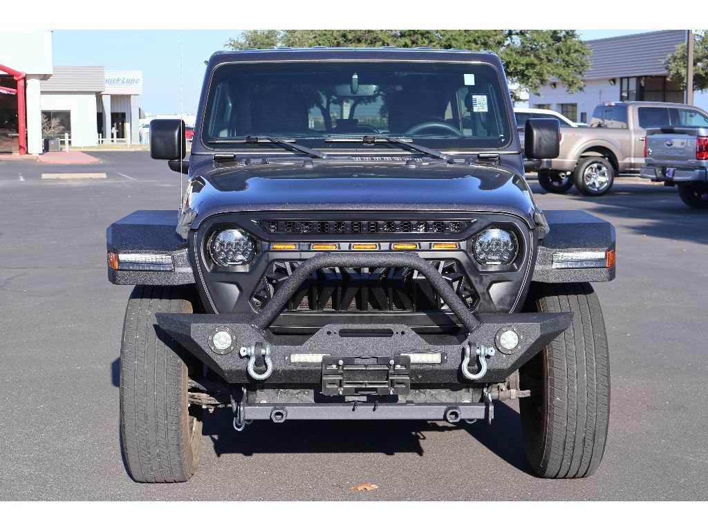 Used 2023 Jeep Wrangler Unlimited Sahara AWD/4WD image 12