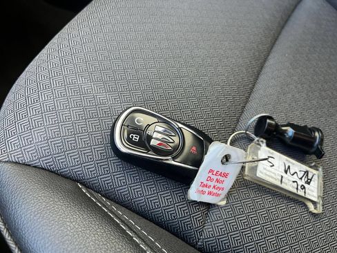Used 2025 Buick Encore GX Preferred FWD image 20
