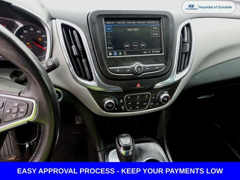 Used 2019 Chevrolet Equinox LT image 11