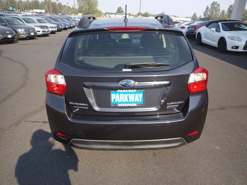 Used 2014 Subaru Impreza 2.0i Sport Premium AWD/4WD image 4