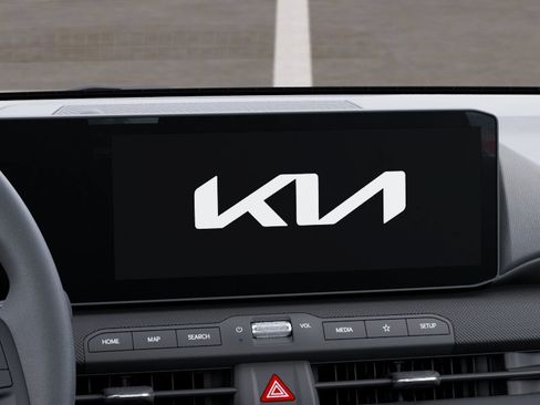 New 2026 Kia K4 FWD image 8