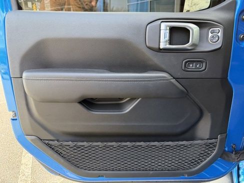 Used 2021 Jeep Wrangler Unlimited Sahara 4xe w/ Safety Group image 18