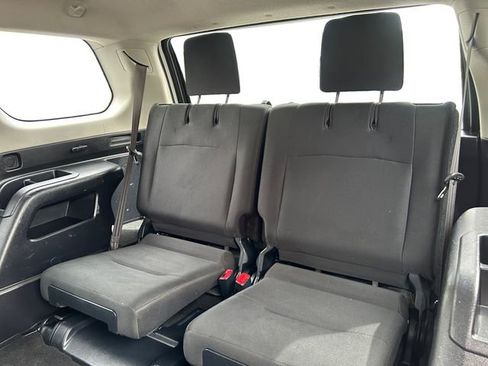 Certified 2019 Toyota 4Runner SR5 AWD/4WD image 16