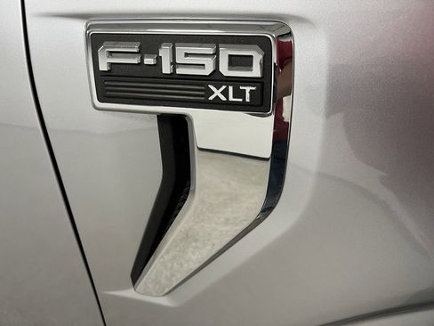 Used 2022 Ford F150 XLT w/ Equipment Group 302A High image 17