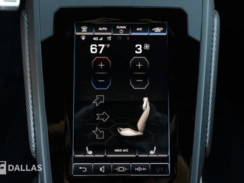 Used 2020 Lamborghini Huracan EVO image 26