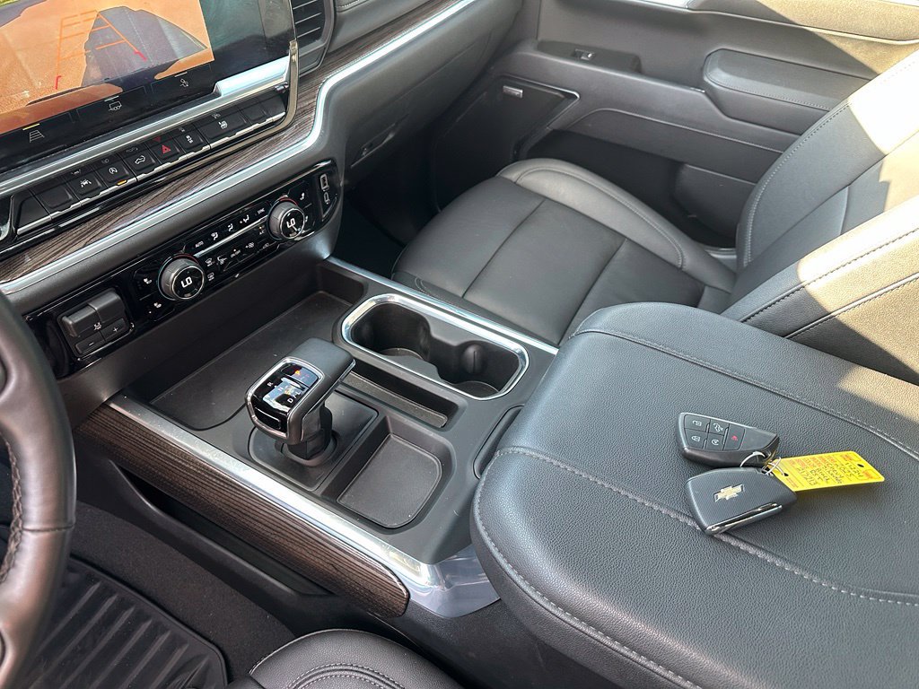 Used 2025 Chevrolet Silverado 1500 RST w/ Convenience Package II AWD/4WD image 18