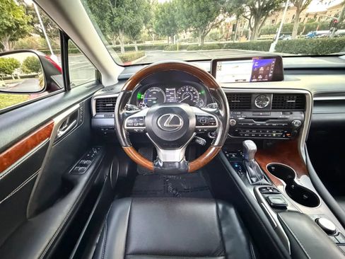 Used 2018 Lexus RX 450hL Premium w/ Premium Package AWD/4WD image 16