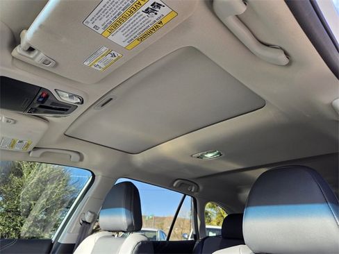 Used 2022 Subaru Outback Onyx Edition XT w/ Tech Package 2 image 10