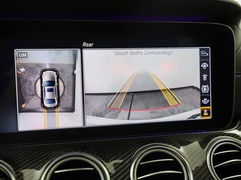 Used 2019 Mercedes-Benz E 63 AMG S image 30
