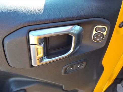 Used 2021 Jeep Wrangler Unlimited Sport image 13