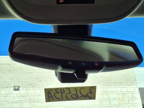 Used 2019 Chevrolet Colorado LT w/ LT Convenience Package image 17