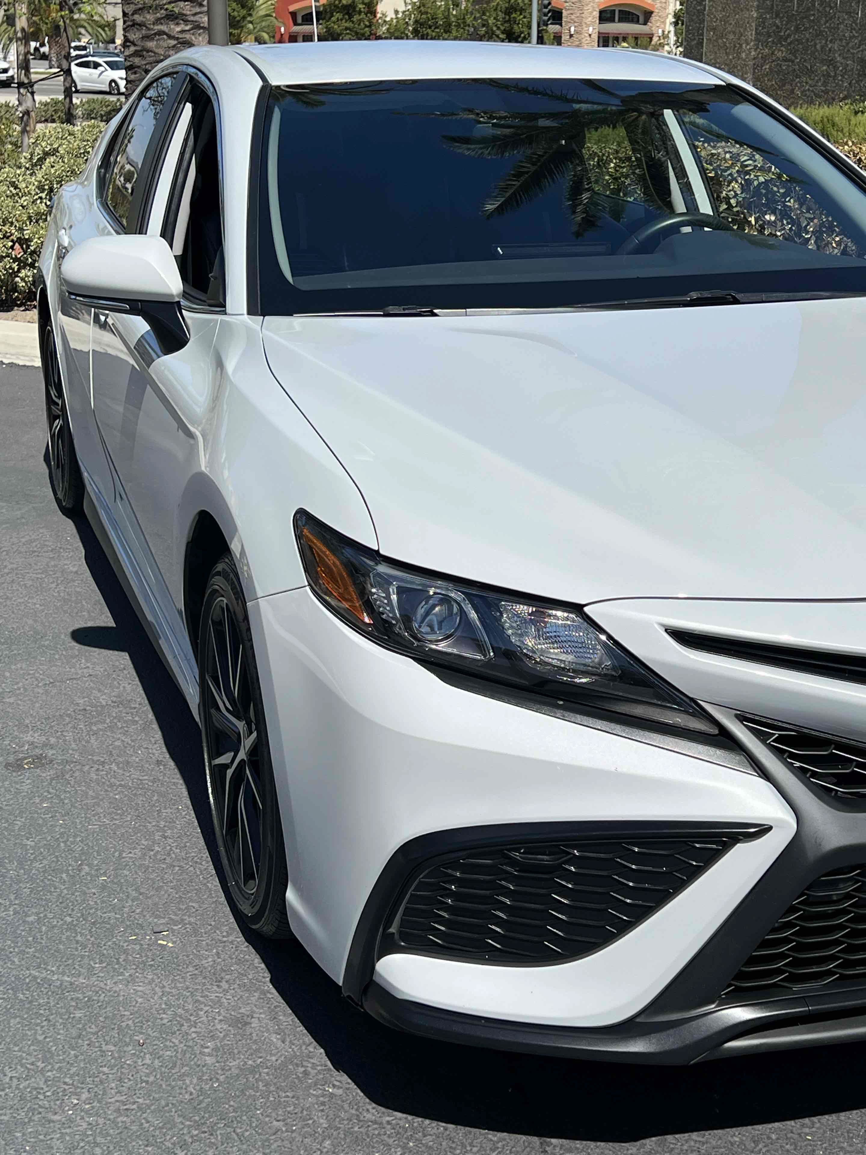 Used 2023 Toyota Camry SE w/ Convenience Package FWD image 30