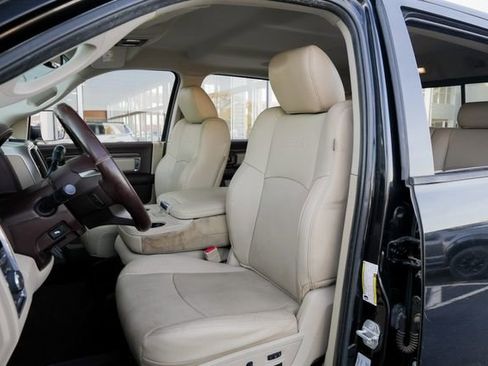 Used 2017 RAM 2500 Laramie w/ Protection Group image 22