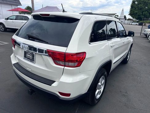 Used 2012 Jeep Grand Cherokee Laredo w/ Laredo E Group image 26