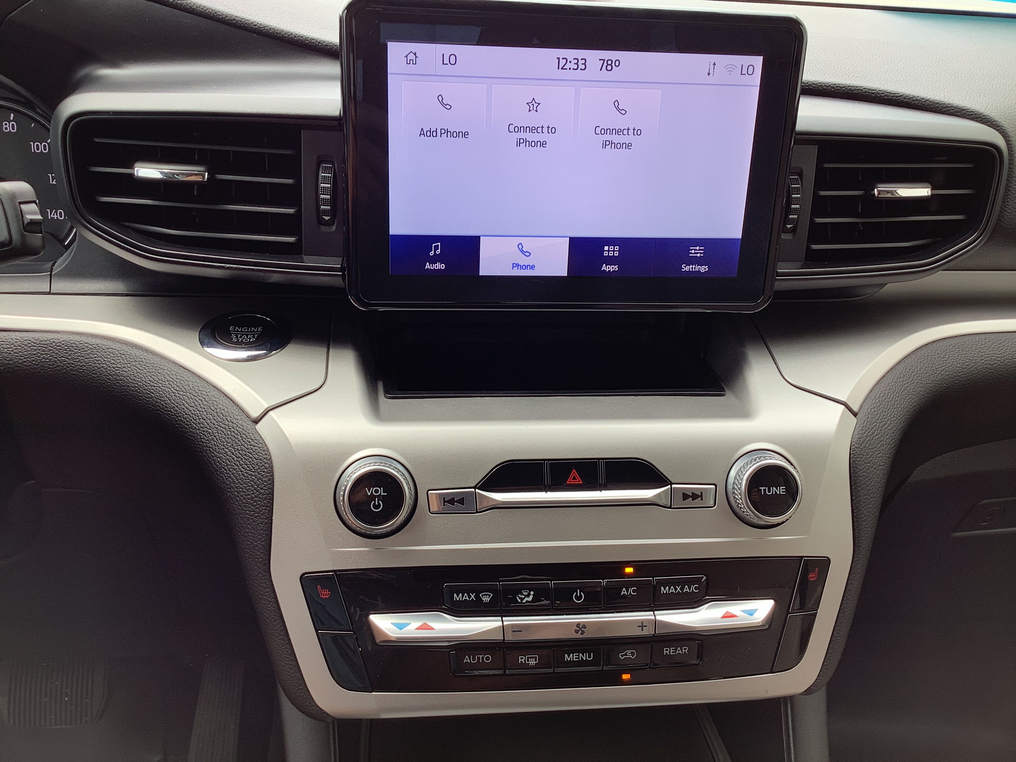 Used 2022 Ford Explorer XLT AWD/4WD image 20