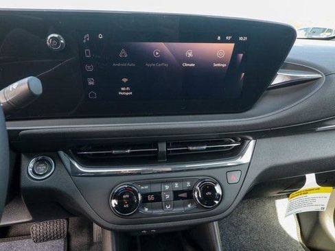 New 2025 Buick Envista Preferred w/ Convenience I Package image 18