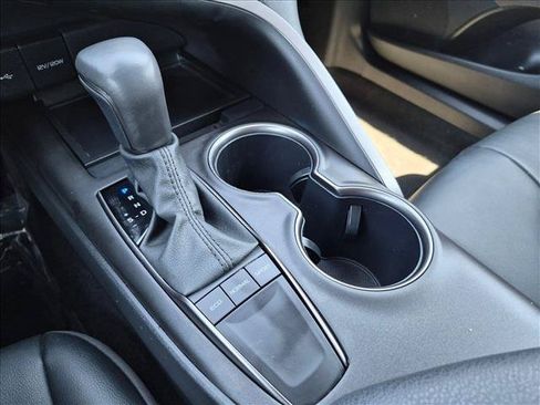 Certified 2024 Toyota Camry SE FWD image 12
