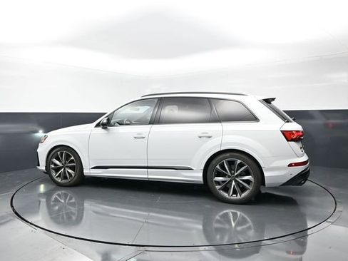 Used 2023 Audi SQ7 Premium Plus AWD/4WD image 2