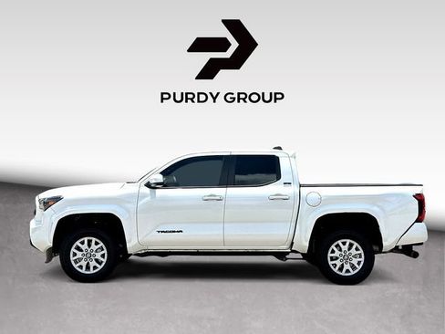 Certified 2026 Toyota Tacoma SR5 AWD/4WD image 5