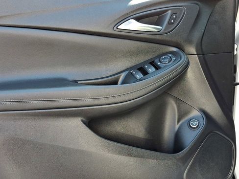 Certified 2023 Buick Encore GX Select w/ Sport Touring Package image 12