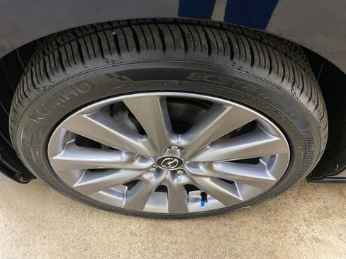 Used 2023 MAZDA MAZDA3 s image 20