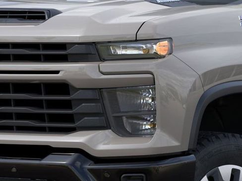 New 2026 Chevrolet Silverado 2500 Custom w/ Custom Value Package AWD/4WD image 10