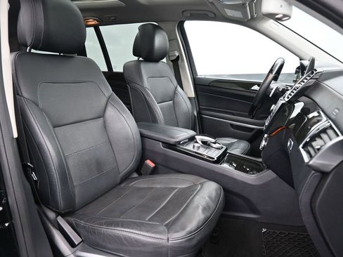 Used 2019 Mercedes-Benz GLS 550 4MATIC w/ Driver Assistance Package image 28