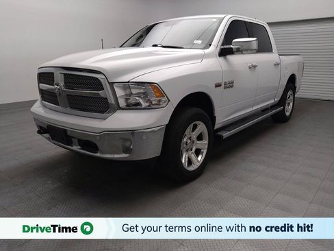 Used 2017 RAM 1500 Lone Star AWD/4WD image 1
