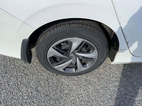 Used 2021 Honda Civic LX image 9