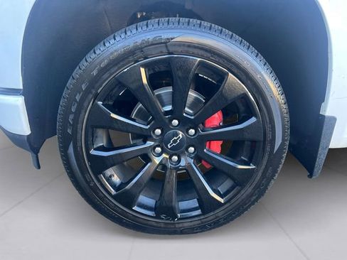 Used 2021 Chevrolet Silverado 1500 Custom w/ Rally Edition AWD/4WD image 9