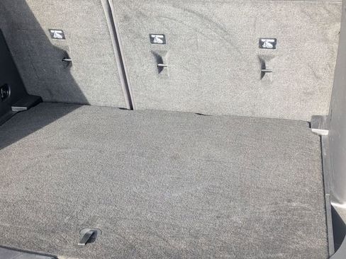 Used 2021 Chevrolet TrailBlazer LT image 29