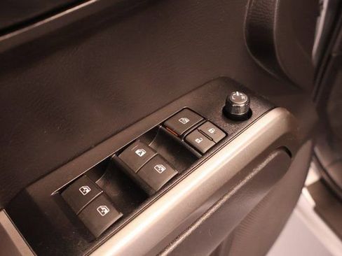 Certified 2022 Toyota Tacoma SR5 RWD image 12