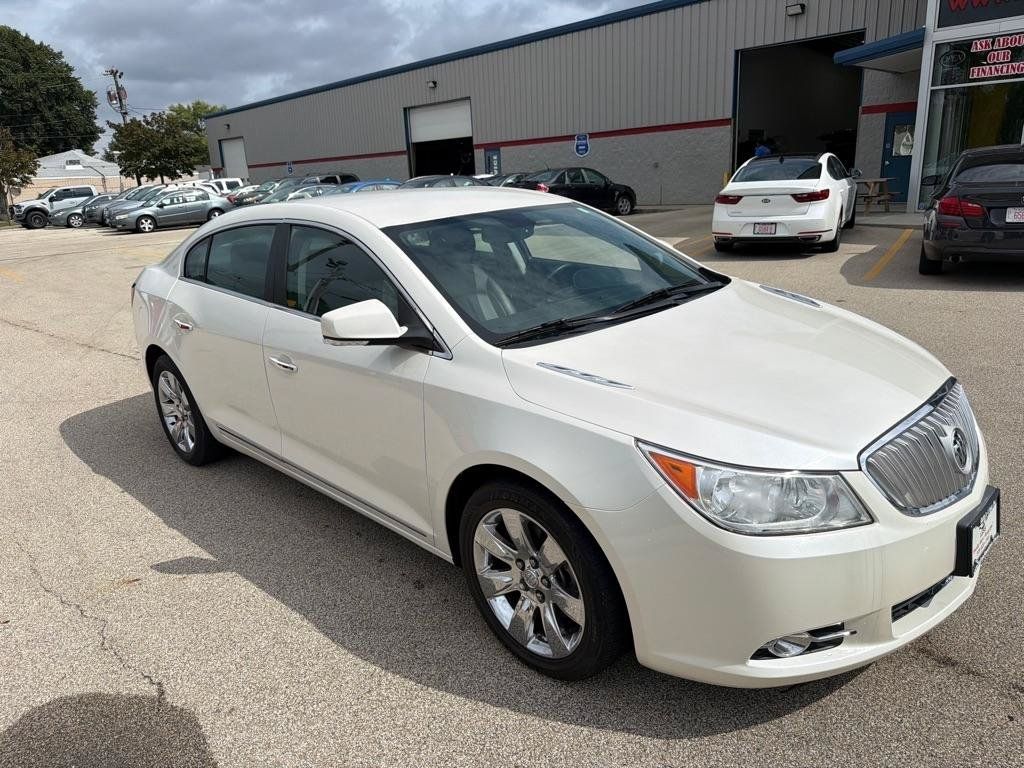 Used 2010 Buick LaCrosse CXL FWD image 2