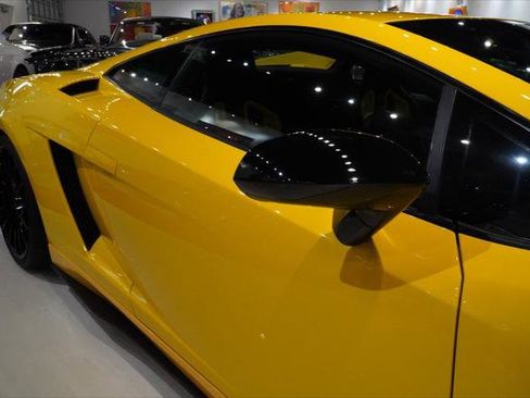 Used 2004 Lamborghini Gallardo AWD/4WD image 19
