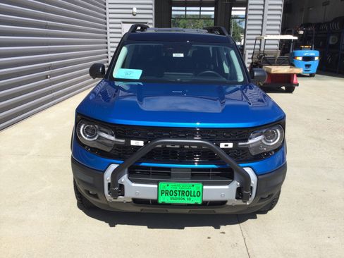 New 2025 Ford Bronco Sport Outer Banks w/ Sasquatch Outer Banks Package image 3