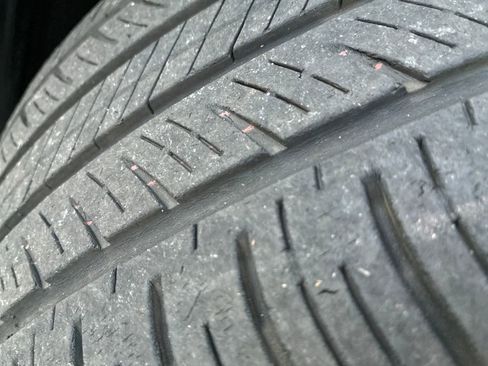 Used 2021 Toyota Camry XLE image 28