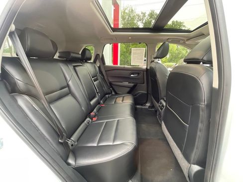 Used 2023 Nissan Rogue SL w/ SL Premium Package AWD/4WD image 21