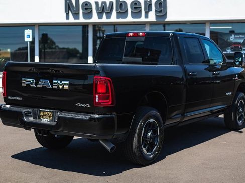 New 2025 RAM 2500 Laramie AWD/4WD image 8