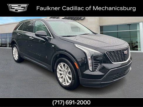Certified 2023 Cadillac XT4 Luxury w/ Cold Weather Package AWD/4WD image 1