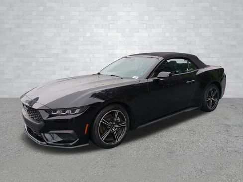 Certified 2025 Ford Mustang Premium RWD image 10
